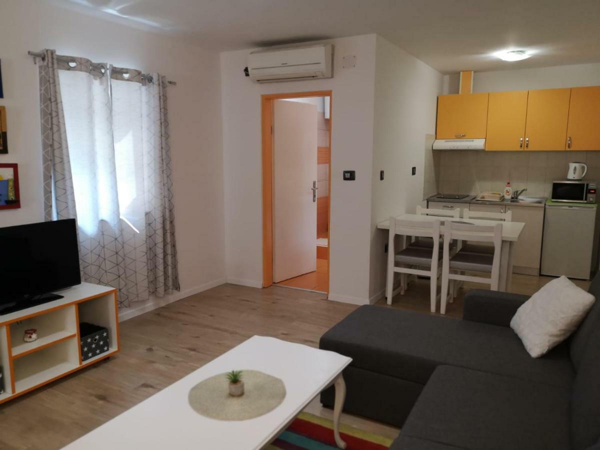 Apartment Asja Old City Center PUY 외부 사진